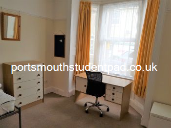 Bed 3: Ground floor front